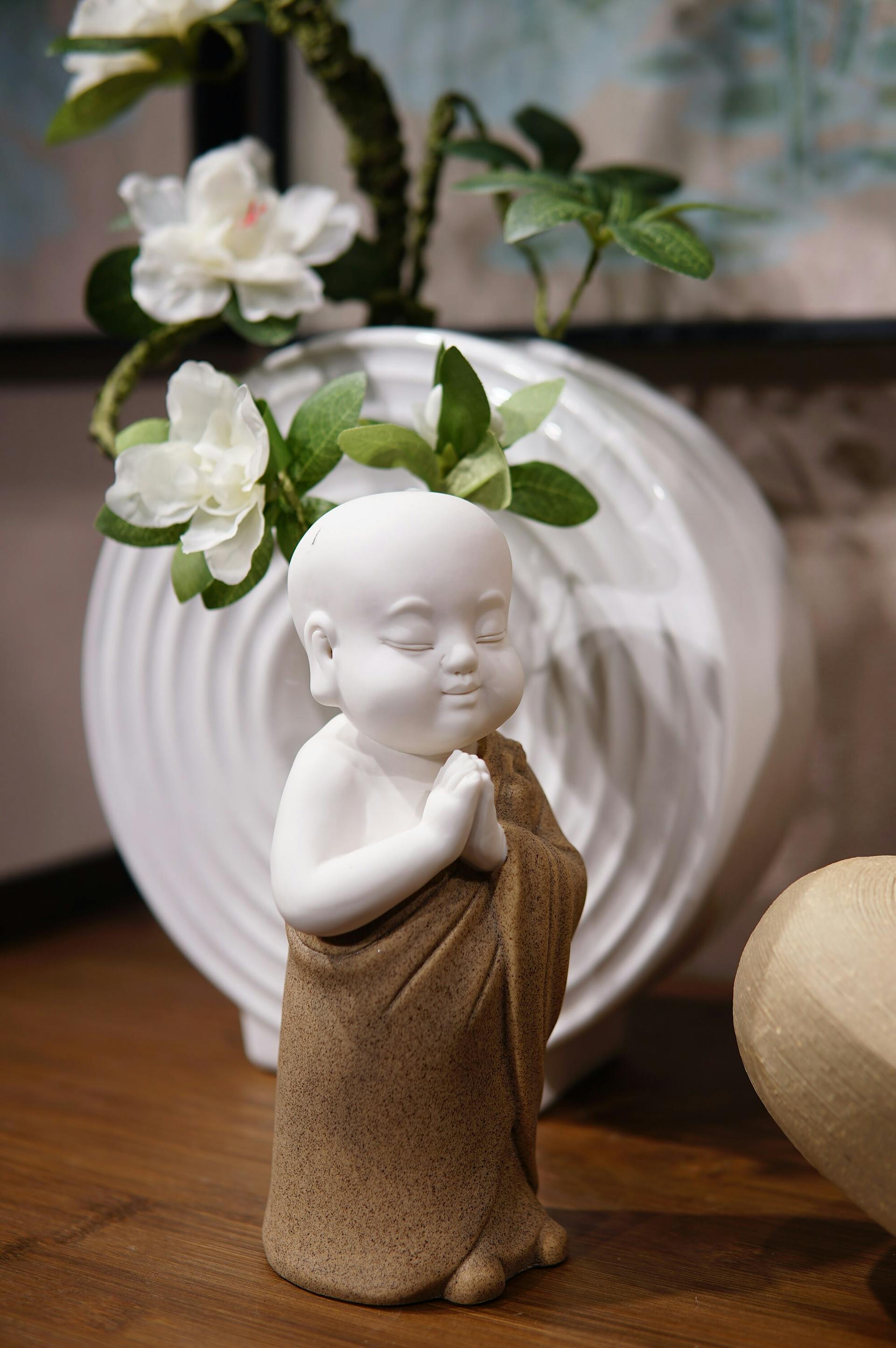 Meditáló Buddha szobor